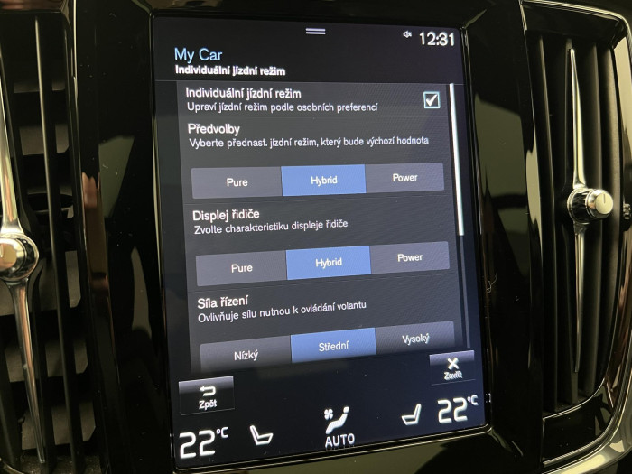 Volvo V90 T8 AWD RECHARGE R-DESIGN AUT