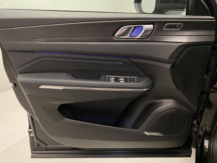 Lynk & Co 01 PHEV DCT AUT 1.maj. REZERVACE