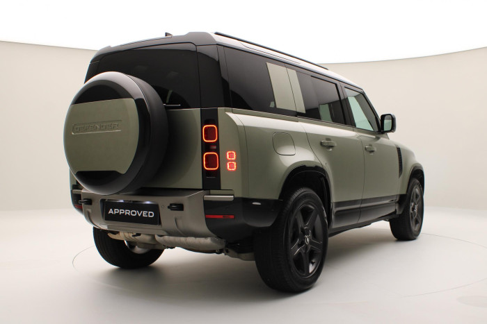 Land Rover Defender D250 X-DYNAMIC SE REZERVACE 3.0 d Dynamic SE