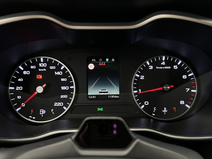 MG ZS 1.5 ESSENTIAL PLUS CZ 1.maj.