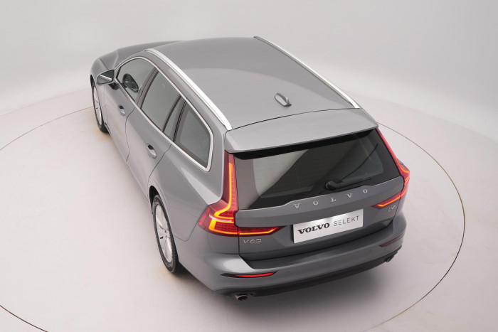 Volvo V60 B4 MOMENTUM AUT 2.0 Momentum