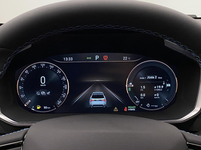 Lynk & Co 01 PHEV DCT AUT 1.maj