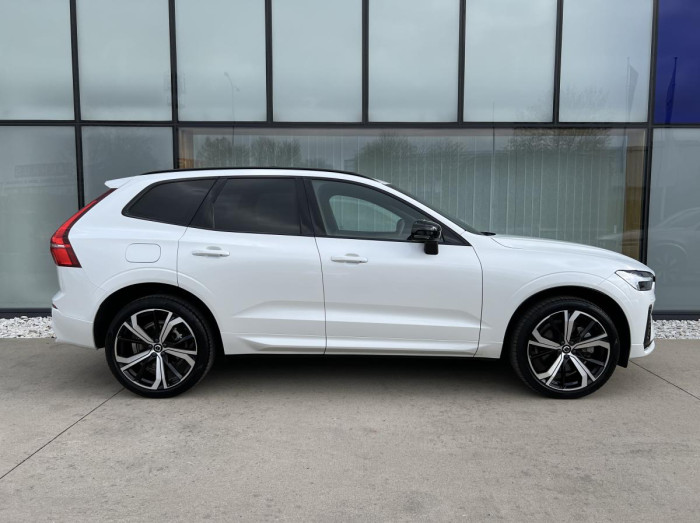 Volvo XC60 T6 AWD R-DESIGN RECHARGE Aut