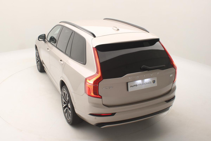 Volvo XC90 T8 AWD AUT RECHARGE DARK PLUS