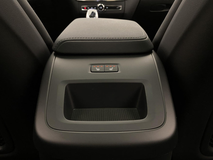 Volvo XC60 T6 AWD AUT DARK ULTRA