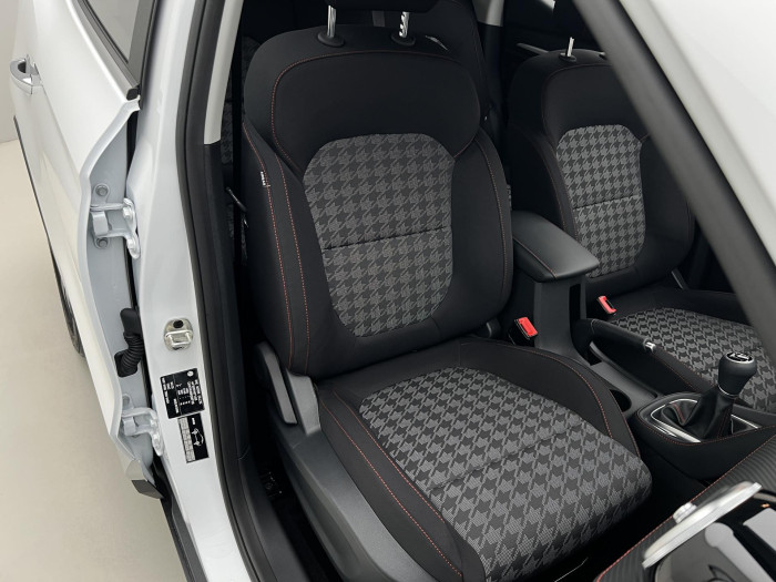 MG ZS 1.5 ESSENTIAL PLUS CZ 1.maj.