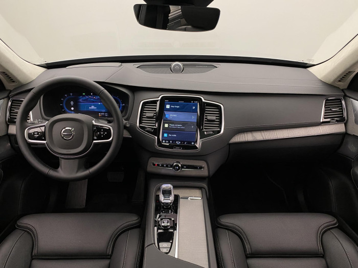 Volvo XC90 T8 AWD ULTRA DARK AUT CZ 7m