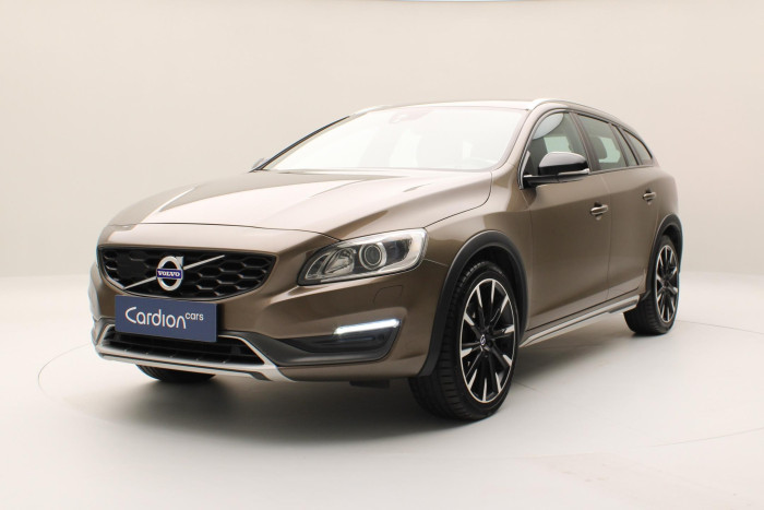 Volvo V60 CC D4 AWD SUMMUM AUT 2.4 d CC CC Summum