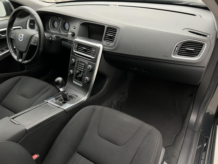 Volvo V60 D3 NAVIGACE 2.0 d