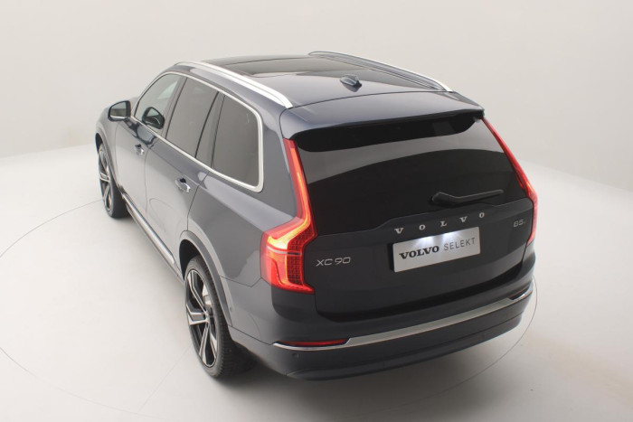 Volvo XC90 B5 AWD ULTIMATE AUT REZERVACE