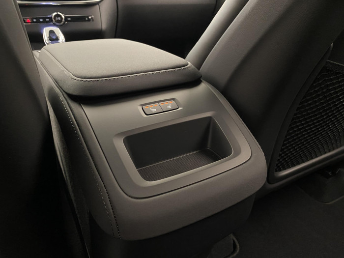 Volvo XC90 B5 AWD AUT BLACK EDITION PLUS