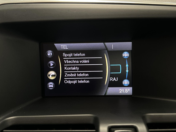 Volvo XC60 D4 AWD MOMENTUM AUT CZ 2.4 d Momentum