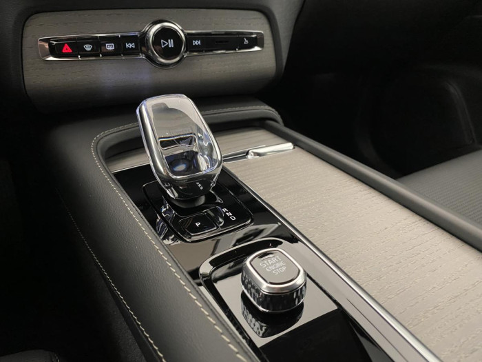 Volvo XC90 B5 AWD AUT BRIGHT PLUS 7míst 2.0 Plus