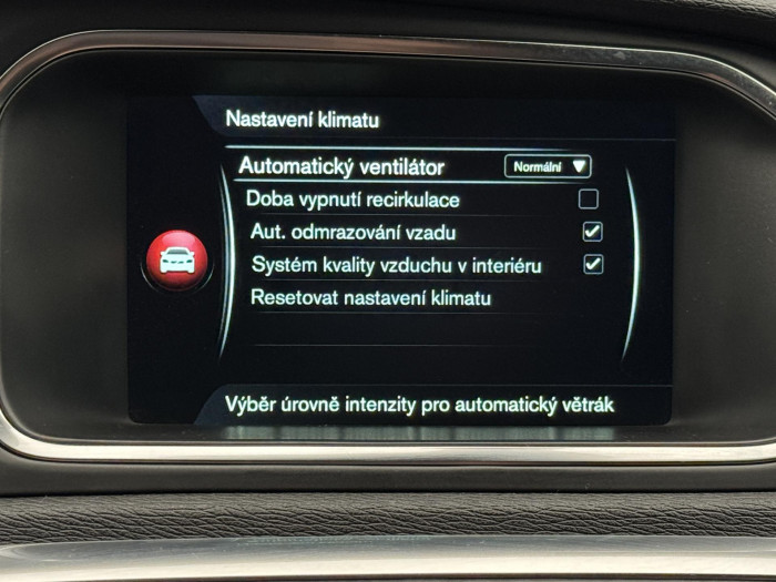 Volvo V40 D3 MOMENTUM 2.0 d Momentum