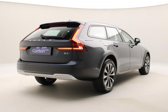 Volvo V90 B4 AWD AUT CROSS COUNTRY PLUS 2.0 Plus