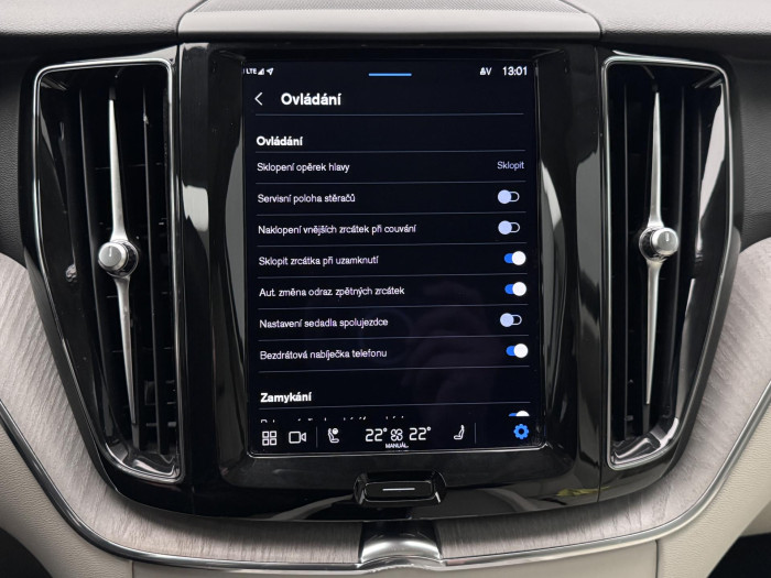 Volvo XC60 T6 AWD RECHARGE BRIGHT PLUS CZ