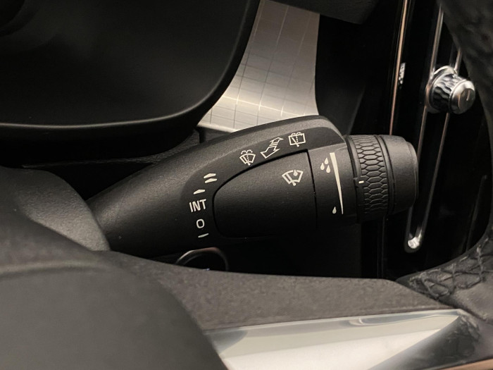 Volvo XC40 T3 MOMENTUM PRO AUT 1.maj 1.5 Momentum