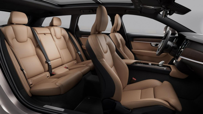 Volvo V90 B4 AWD CROSS COUNTRY ULTIMATE