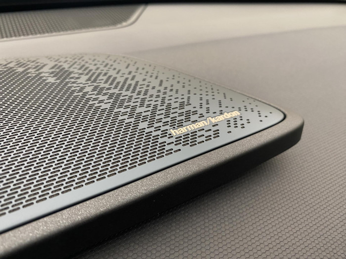 Lynk & Co 08 MORE PHEV