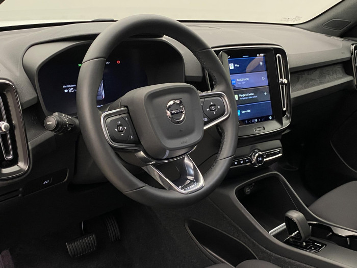 Volvo C40 RECHARGE SINGLE EXTENDED RANGE