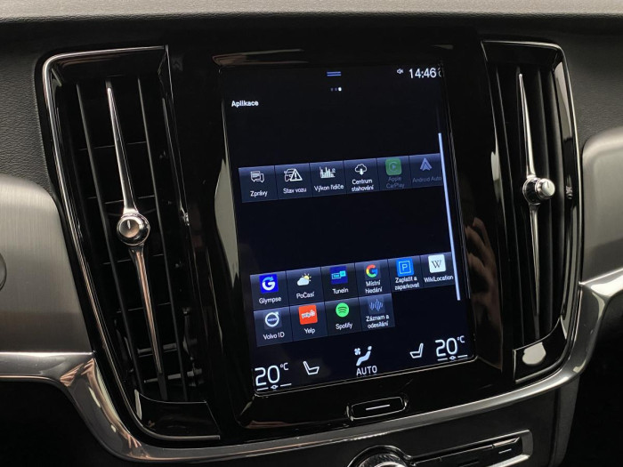 Volvo V90 D4 AWD MOMENTUM REZERVACE 2.0 d Momentum