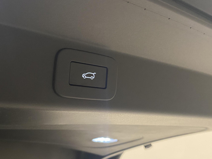 Land Rover Range Rover Sport D300 DYNAMIC SE AWD AUT 3.0 d Dynamic SE