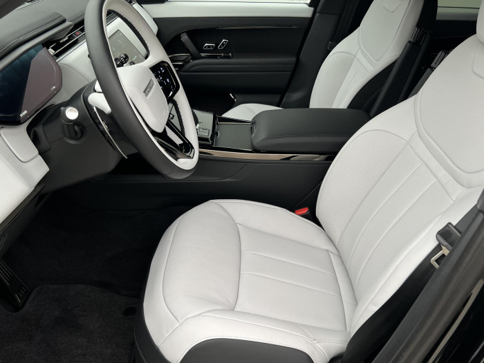 Land Rover Range Rover Sport D300 DYNAMIC SE AWD Aut 3.0 d Dynamic SE