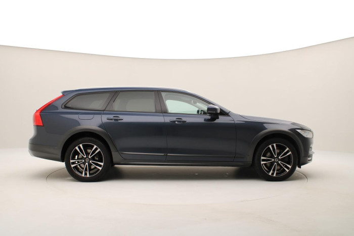Volvo V90 CC D4 AWD PRO REZERVACE 2.0 d CC CC