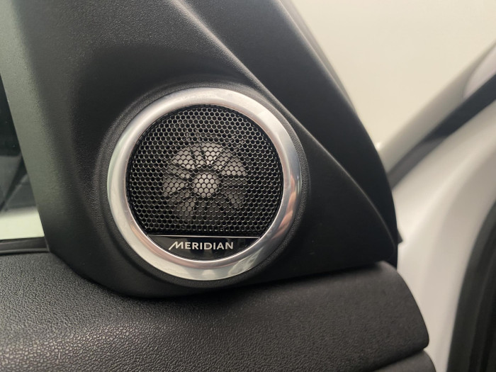 Land Rover Range Rover Evoque P200 R-DYNAMIC REZERVACE 2.0 Dynamic