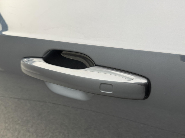 Volvo XC90 B5 AWD R-DESIGN AUT CZ