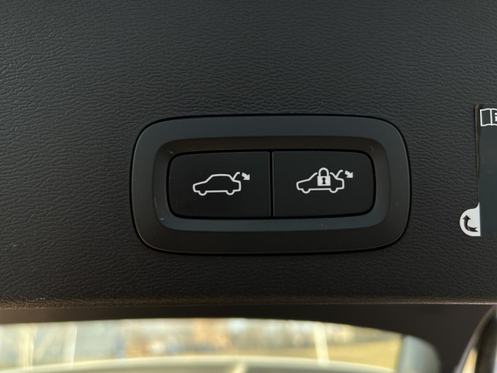 Volvo XC40 B4 MOMENTUM Aut 1.maj. 2.0 Momentum