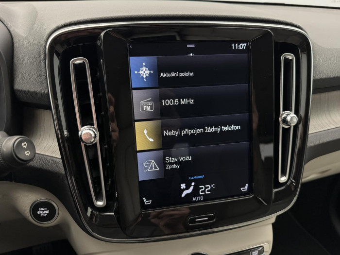 Volvo XC40 T3 INSCRIPTION NAVIGACE