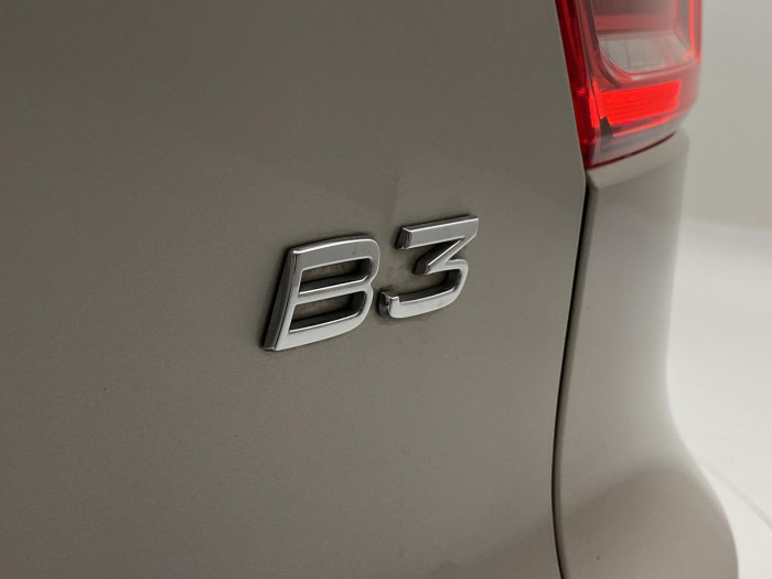 Volvo XC40 B3 CORE AUT CZ 1.maj