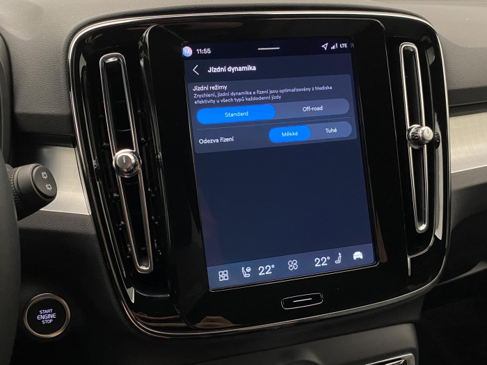 Volvo XC40 B3 AUT PLUS BLACK EDITION