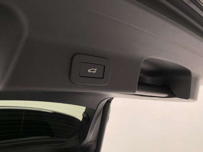 Jaguar F-Pace D200 R-DYNAMIC SE AWD AUT 2.0 d Dynamic SE