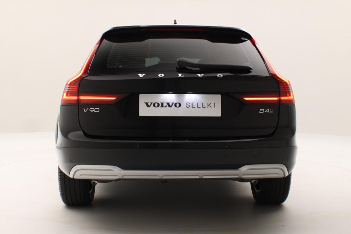 Volvo V90 CC B4 AWD PLUS AUT CZ 1.maj. 2.0 CC CC Plus