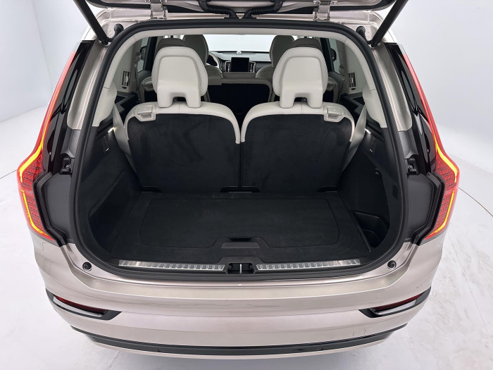 Volvo XC90 T8 AWD RECHARGE BRIGHT PLUS 7m