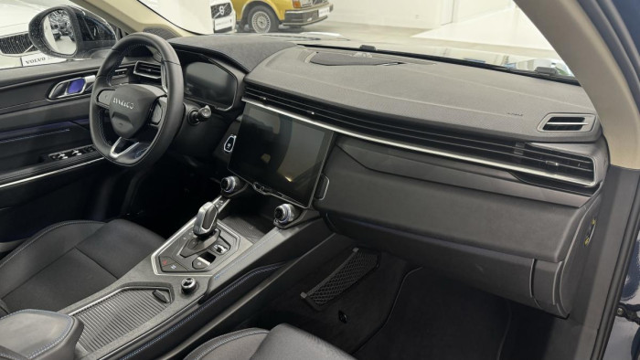 Lynk & Co 01 PHEV DCT AUT