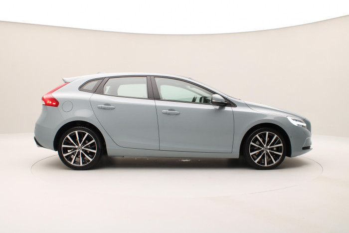 Volvo V40 D3 MOMENTUM AUT 2.0 d Momentum