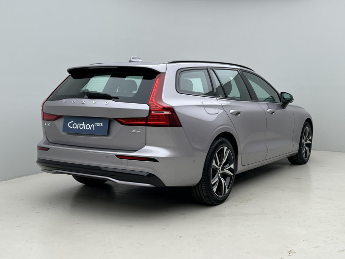 Volvo V60 B4 DARK PLUS AUT