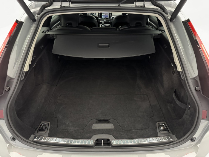 Volvo V90 T6 AWD RECHARGE PLUS DARK AUT