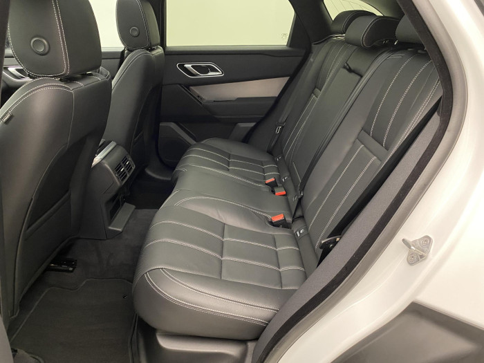 Land Rover Range Rover Velar D200 R-DYNAMIC SE AWD AUT 2.0 d Dynamic SE