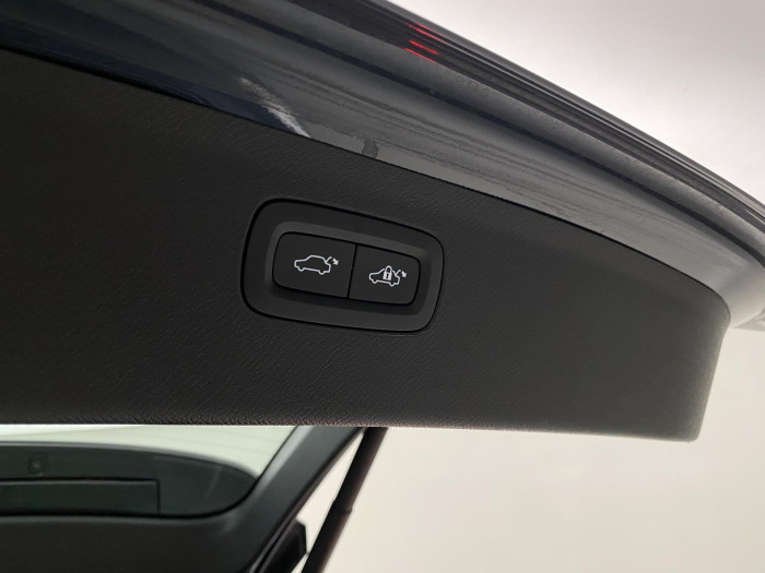 Volvo XC90 B5 AWD INSCRIPTION AUT