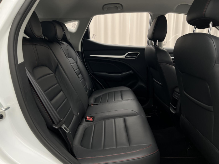 MG ZS 1.0T EXCLUSIVE AUT CZ 1.maj. 1.0 Exclusive