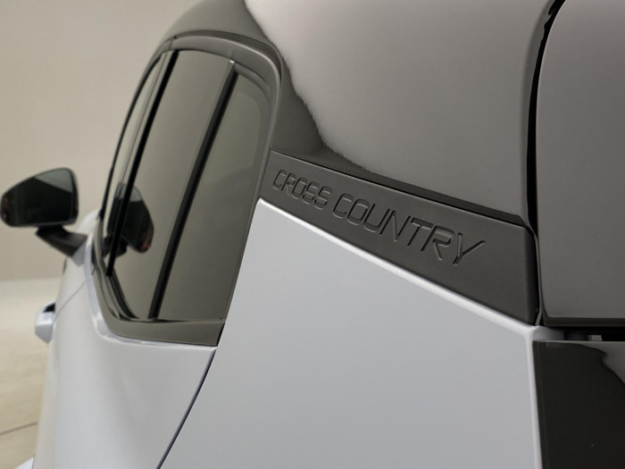 Volvo EX30 CROSS COUNTRY TWIN ULTRA