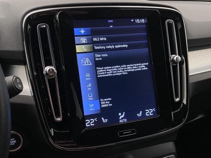 Volvo XC40 B4 AWD MOMENTUM AUT CZ 2.0 Momentum