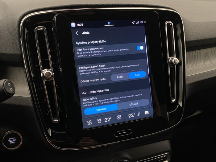 Volvo XC40 B4 AUT DARK PLUS