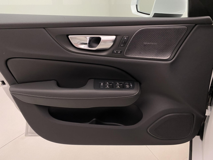 Volvo V60 B4 AUT BRIGHT PLUS