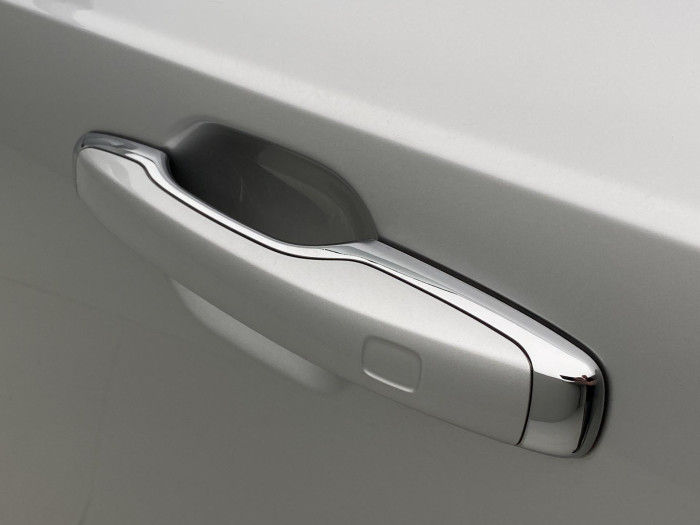 Volvo XC90 D5 AWD MOMENTUM AUT 7míst 2.0 d Momentum