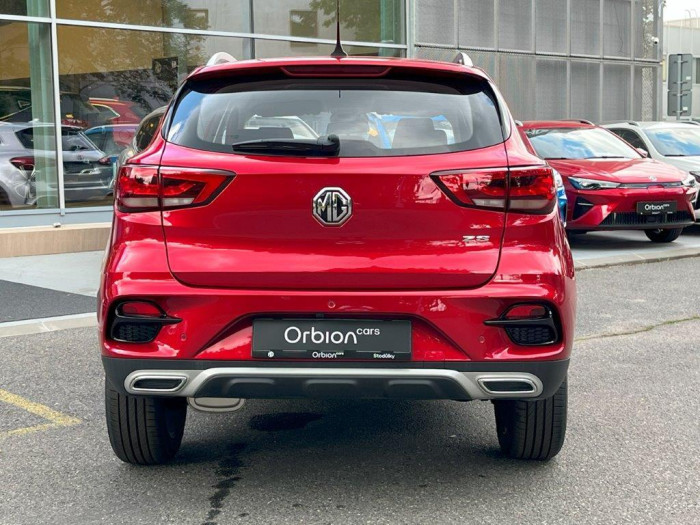 MG ZS EXCLUSIVE AUT. SKLADEM 1.0 Exclusive